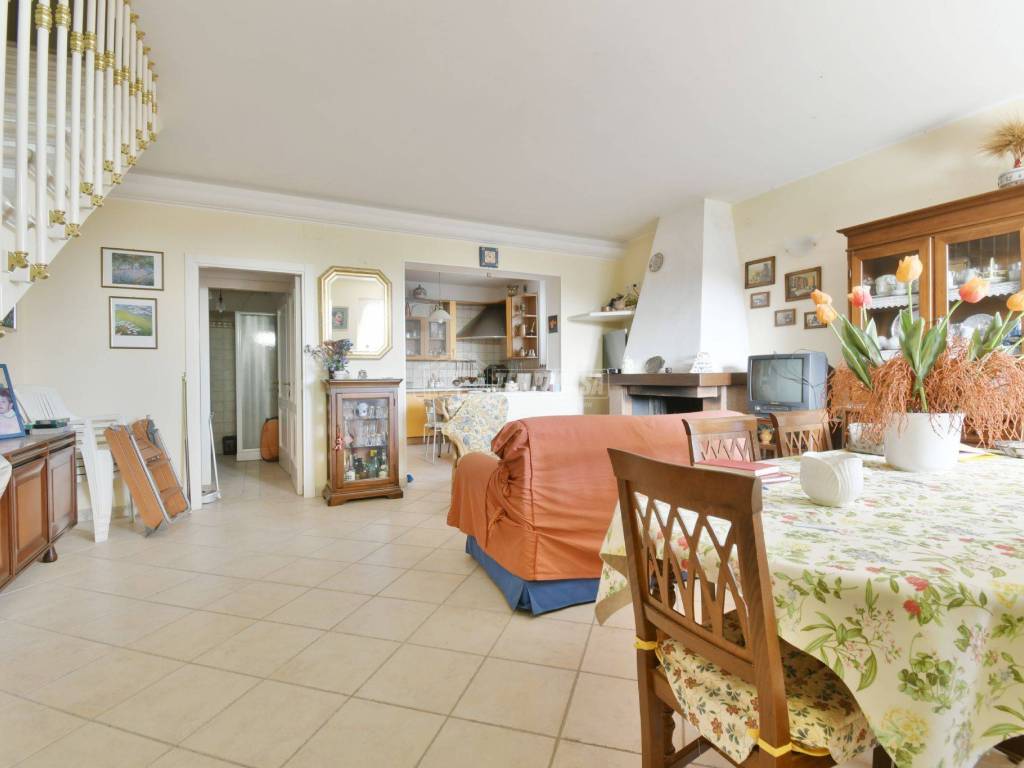 Appartamento a Civitella del tronto in Frazione di Cornacchiano 6 - Foto 2