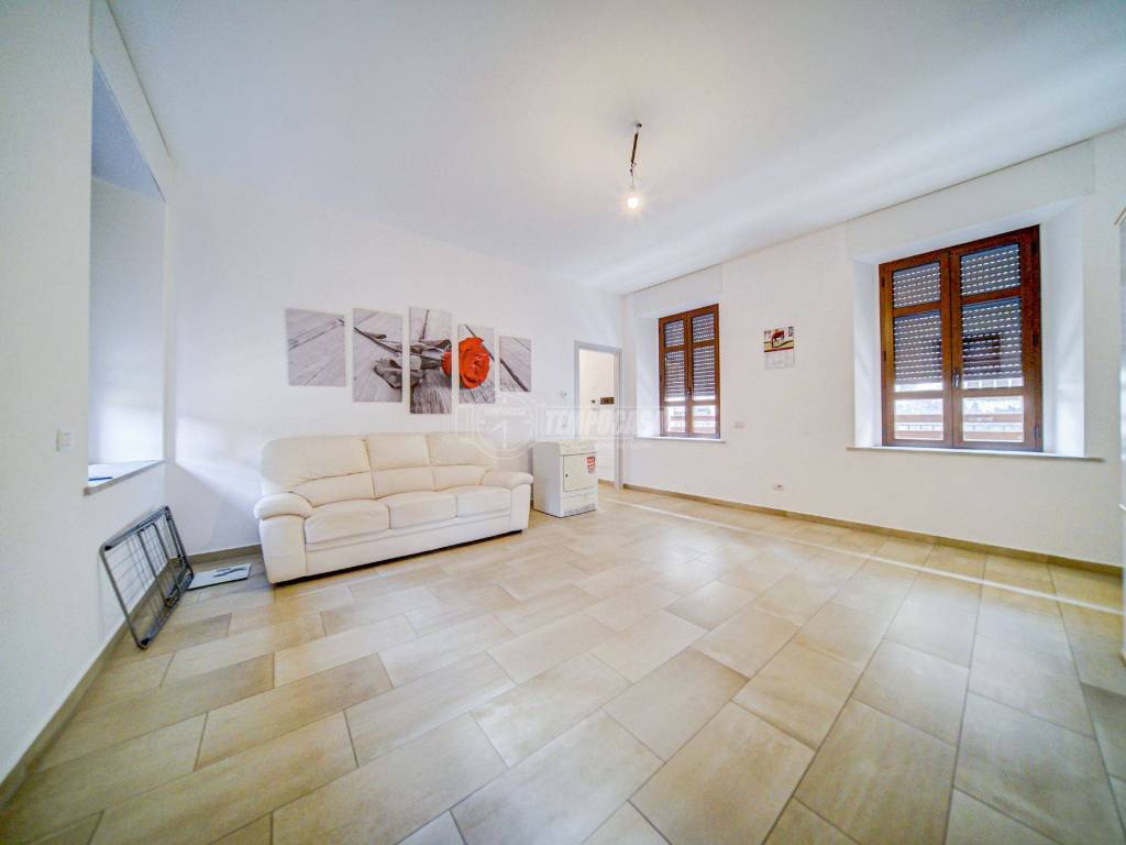 Appartamento a Fagnano olona in Via Ingegner G.G. Tronconi 24 - Foto 4
