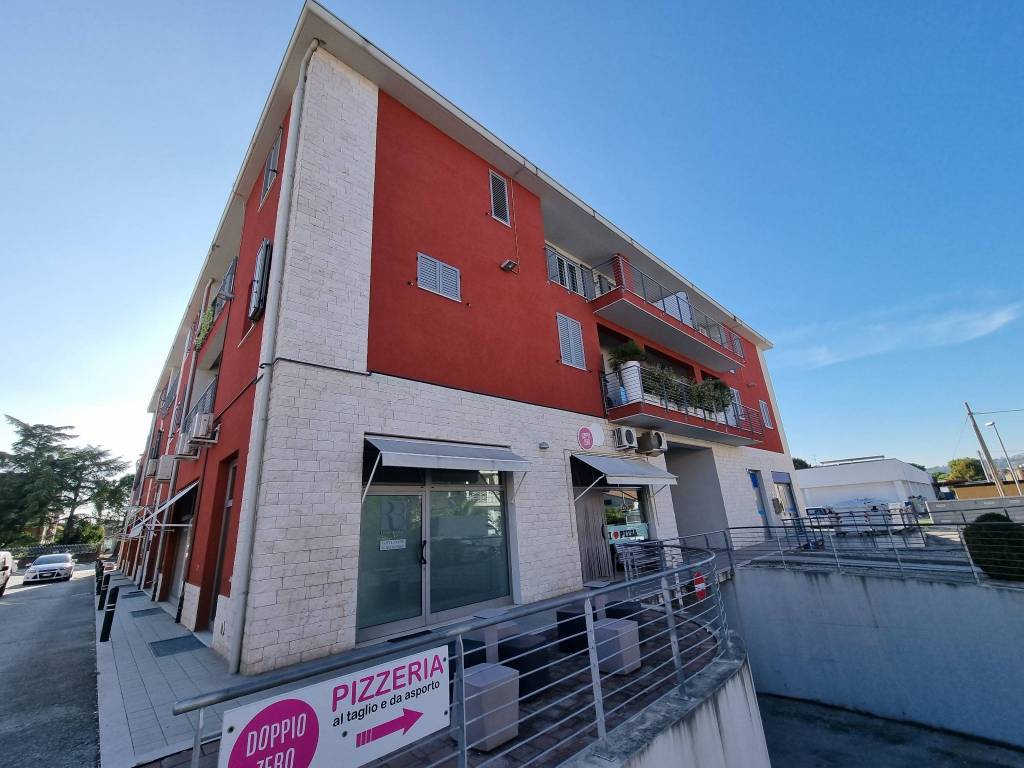Immobile a Corridonia in Viale dell'Artigianato - Foto 3
