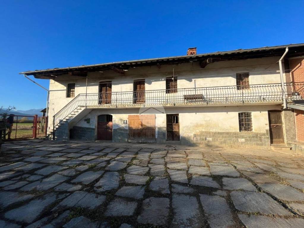 Rustico / casale a Barge in VIA BECETTO - Foto 2