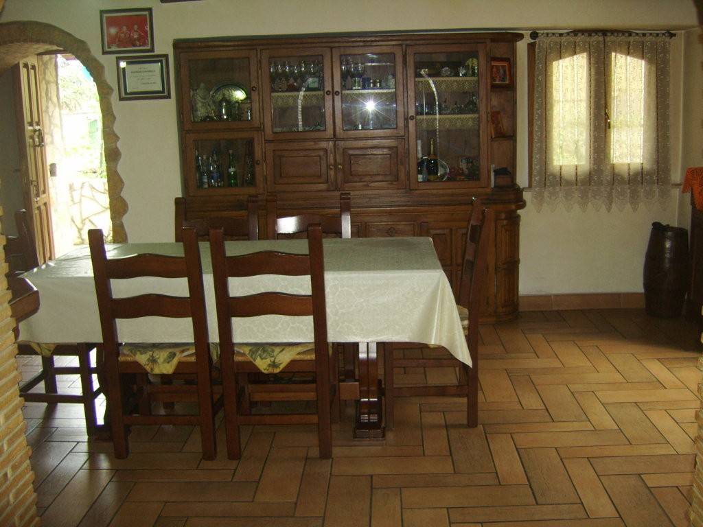Villa a Tagliacozzo in Via Lungo Imele, 64 - Foto 3