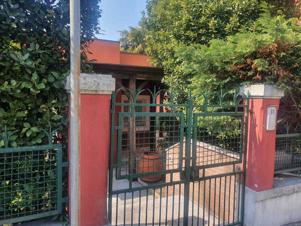 Villa a Venezia in Via Sandro Gallo, 8 - Foto 3