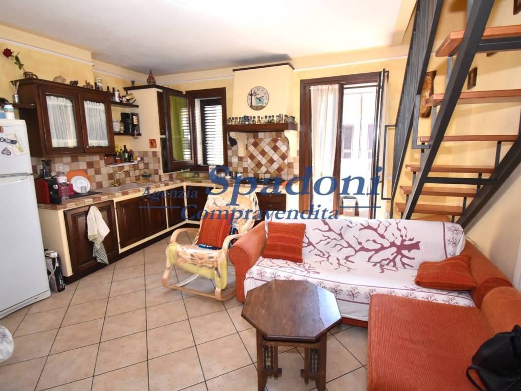 Appartamento a Monsummano terme in Via Tre Fontane, 277 - Foto 2