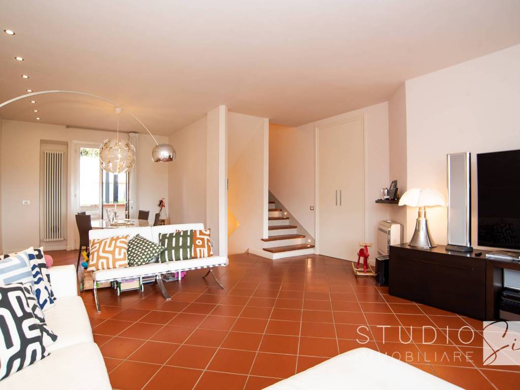 Villa a Montale in Via Ugo Foscolo - Foto 5