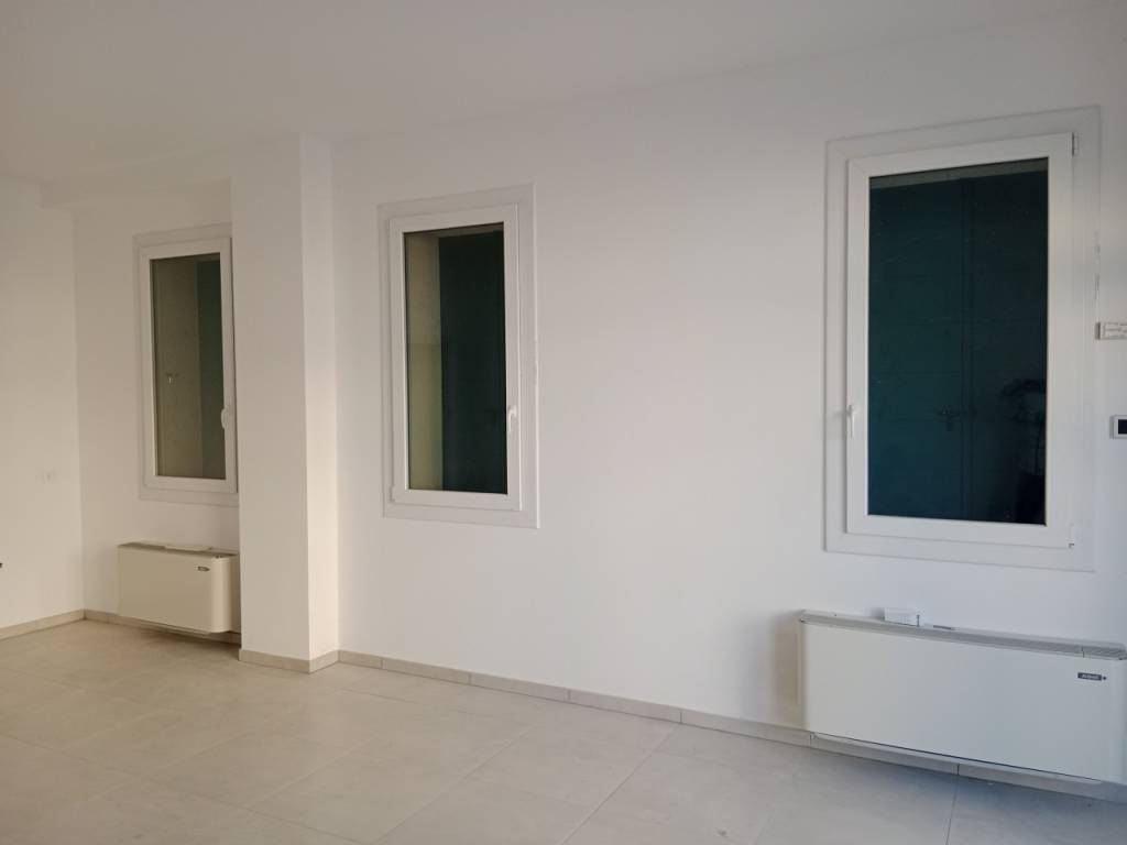 Immobile a Novi di modena in VIA BISI - Foto 3