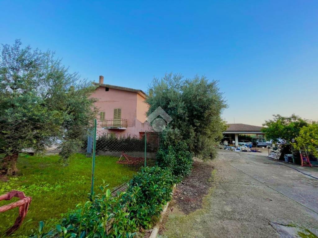 Villa a Terracina in Via Appia Antica - Foto 3