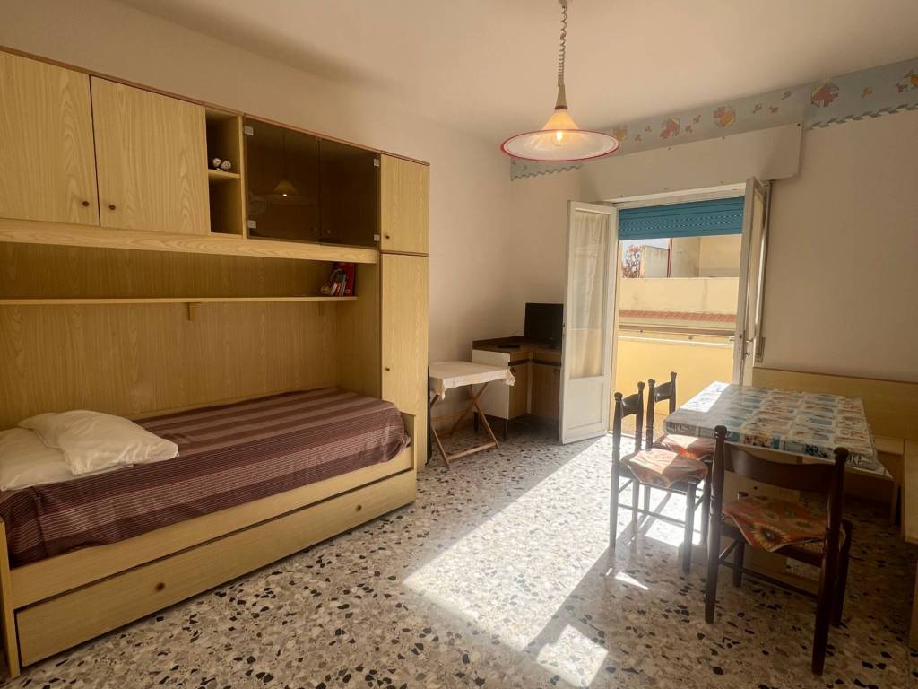 Appartamento a Follonica in Via Giosuè Carducci - Foto 4