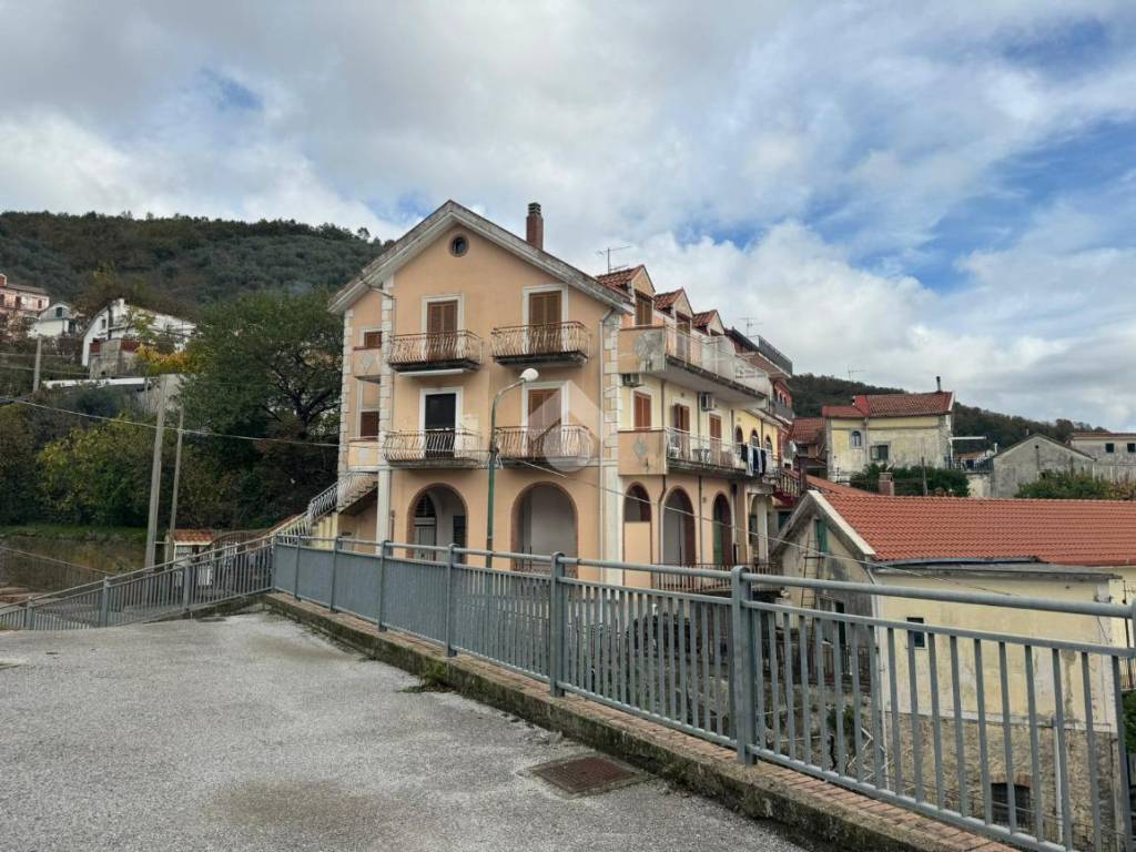Appartamento a San cipriano picentino in Via Ruscello - Foto 2