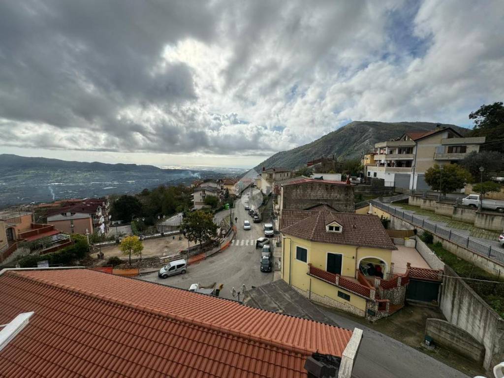 Appartamento a San cipriano picentino in Via Ruscello - Foto 3