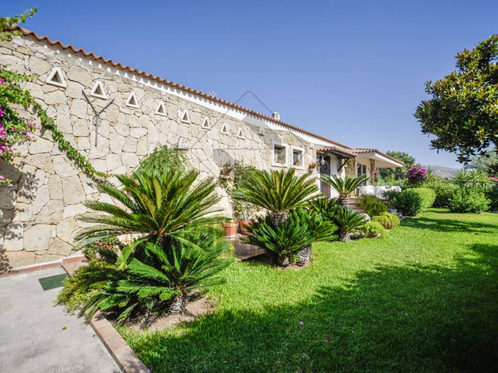Villa a Avola in Via Sandro Pertini - Foto 2