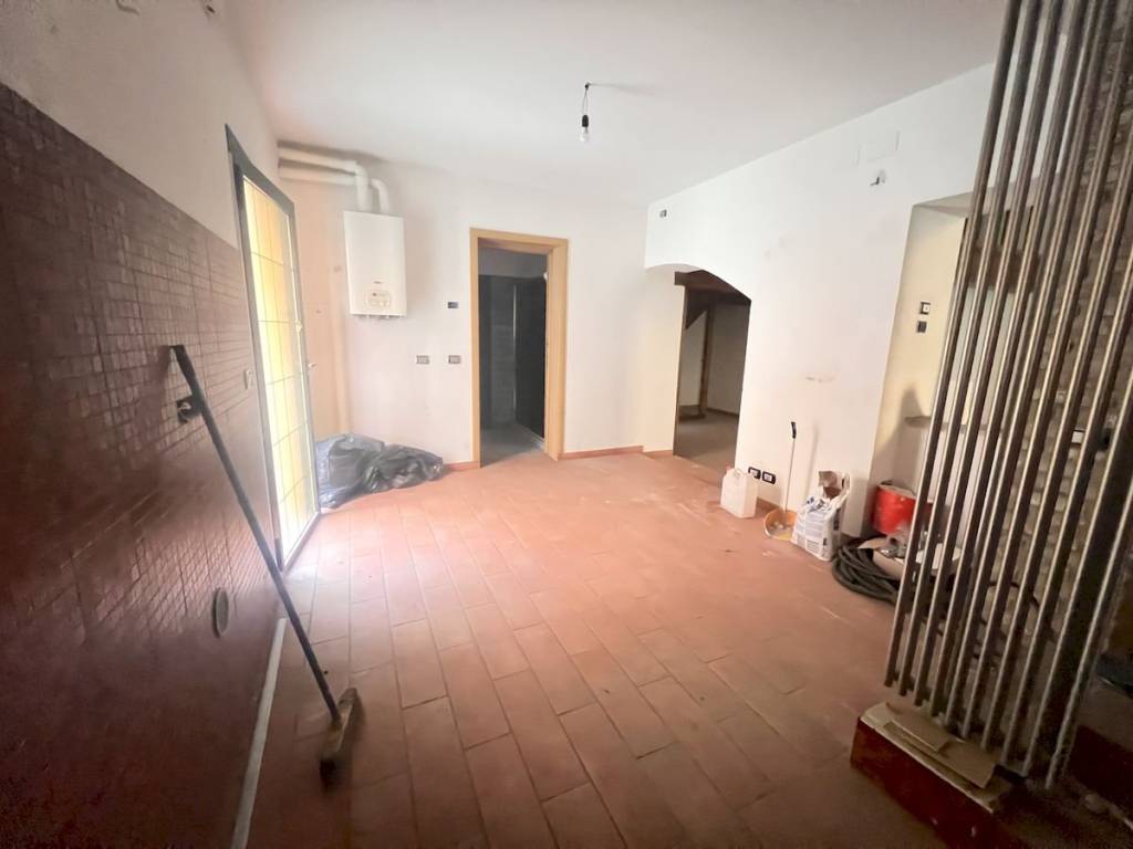 Appartamento a Castelfranco emilia in Via Giosuè Carducci - Foto 4