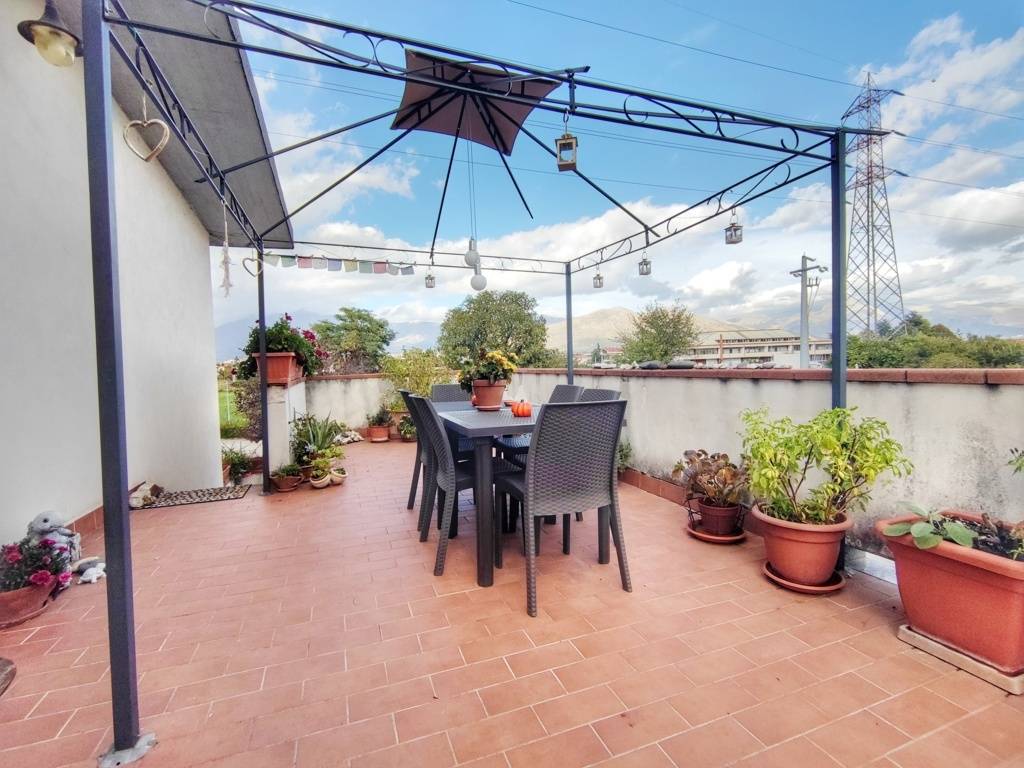Villa a Avezzano in Via Sandro Pertini - Foto 2