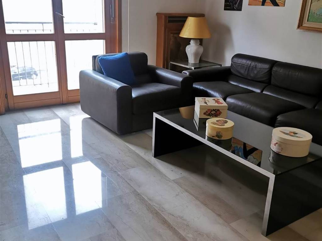 Appartamento a Piacenza - Foto 2