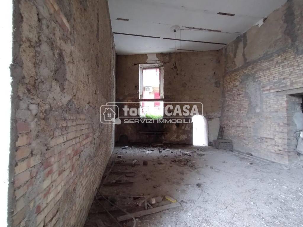 Rustico / casale a Aversa in Via Antonio Gramsci - Foto 3
