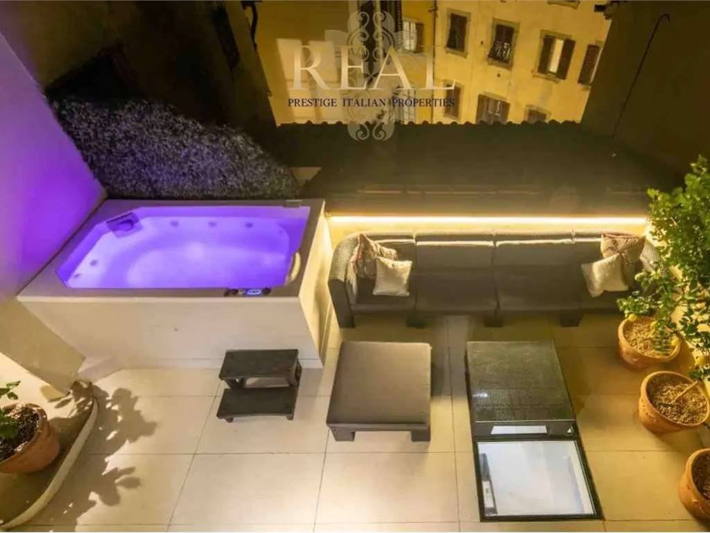 Appartamento a Firenze in piazza Goldoni, 2 - Foto 2