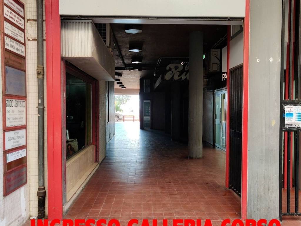 Immobile a Manfredonia in Corso Manfredi, 164 - Foto 2