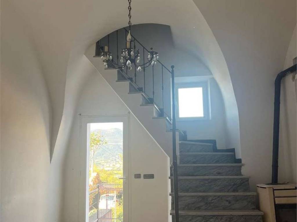 Casa indipendente a Albenga in via alla costa - Foto 5
