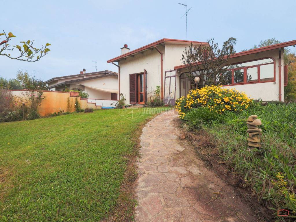 Casa indipendente a Bagnacavallo in Via 25 Aprile - Foto 2