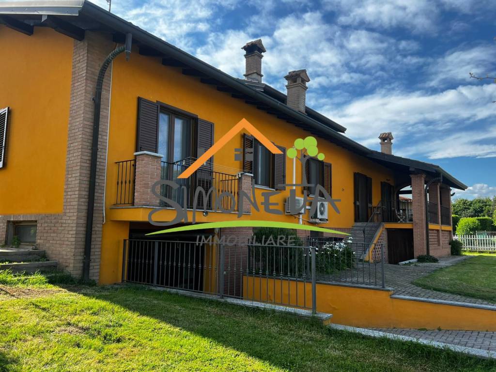 Villa a Oleggio - Foto 4