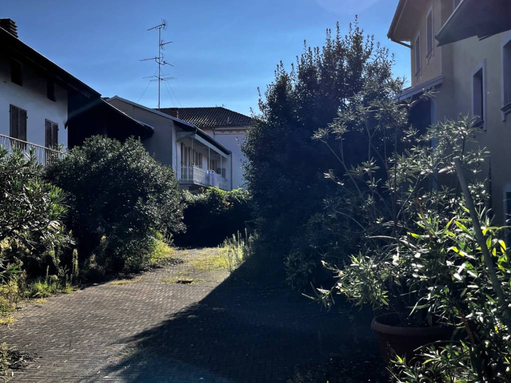 Palazzo / stabile a Santhià in Via Quartiere, 6 - Foto 3