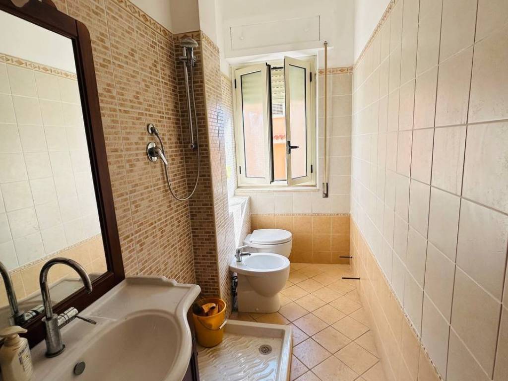 Appartamento a Lamezia terme in Via Primerano - Foto 2