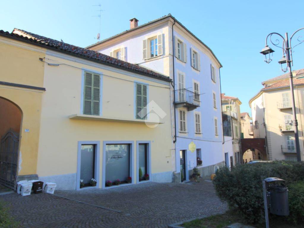Appartamento a Acqui terme in P.za S. Guido, 38 - Foto 2