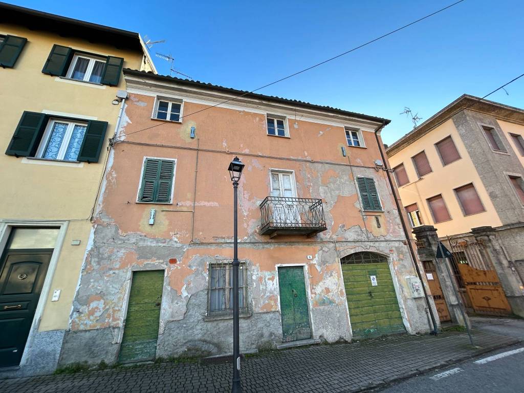Casa indipendente a Cassano spinola in Piazza 26 Aprile, 3 - Foto 2