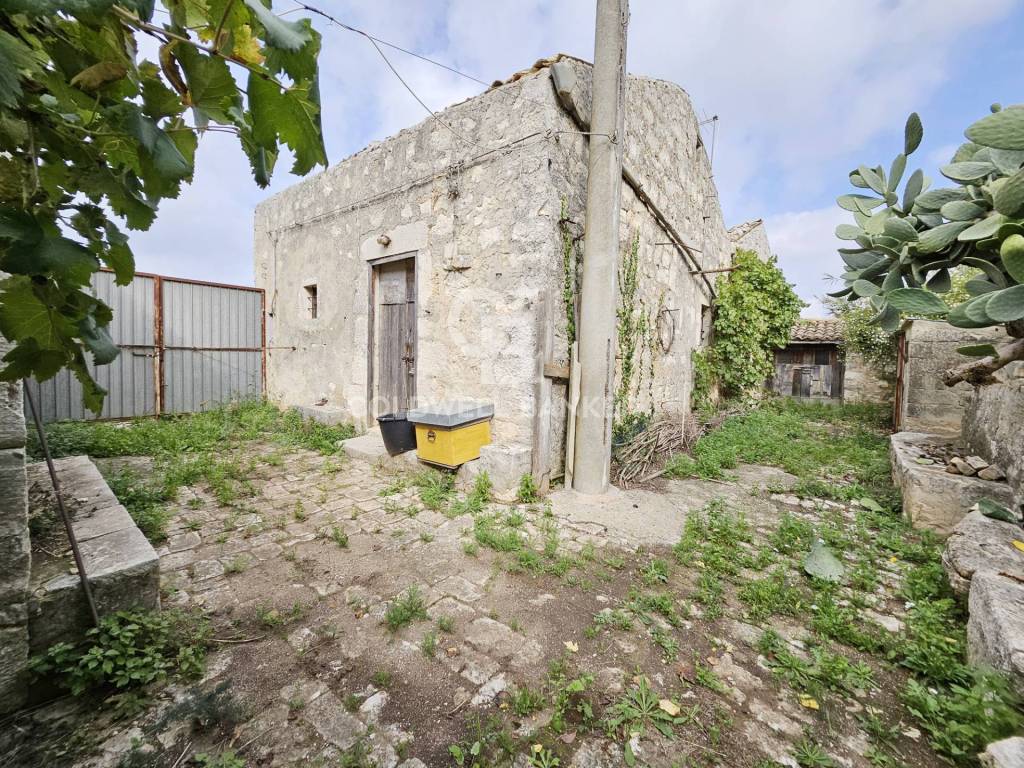 Rustico / casale a Modica in VIA VANELLA, 86 - Foto 3