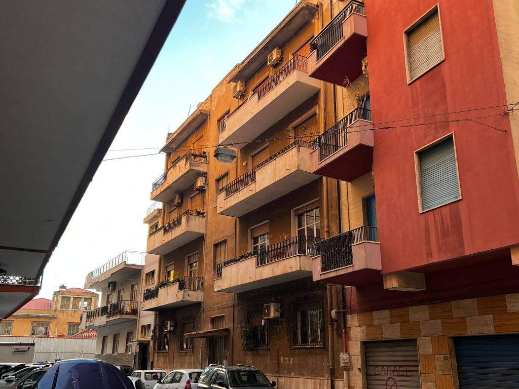 Appartamento a Reggio calabria in Via Matteo Paviglianiti - Foto 3