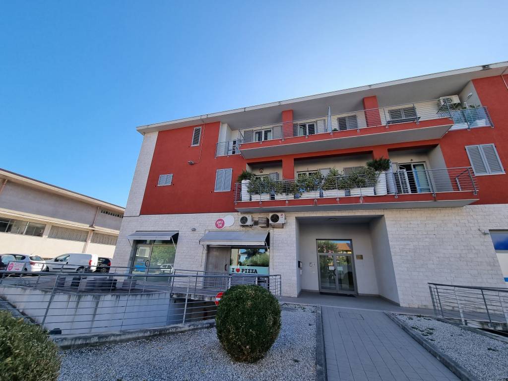 Appartamento a Corridonia in Viale dell'Artigianato - Foto 3