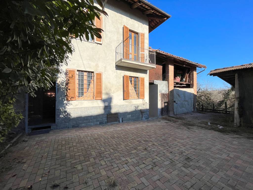 Casa indipendente a Montiglio monferrato in Via Generale Guasco, 64 - Foto 3