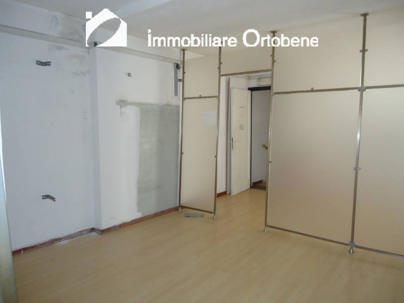 Immobile a Nuoro in Via Alessandro Manzoni - Foto 4