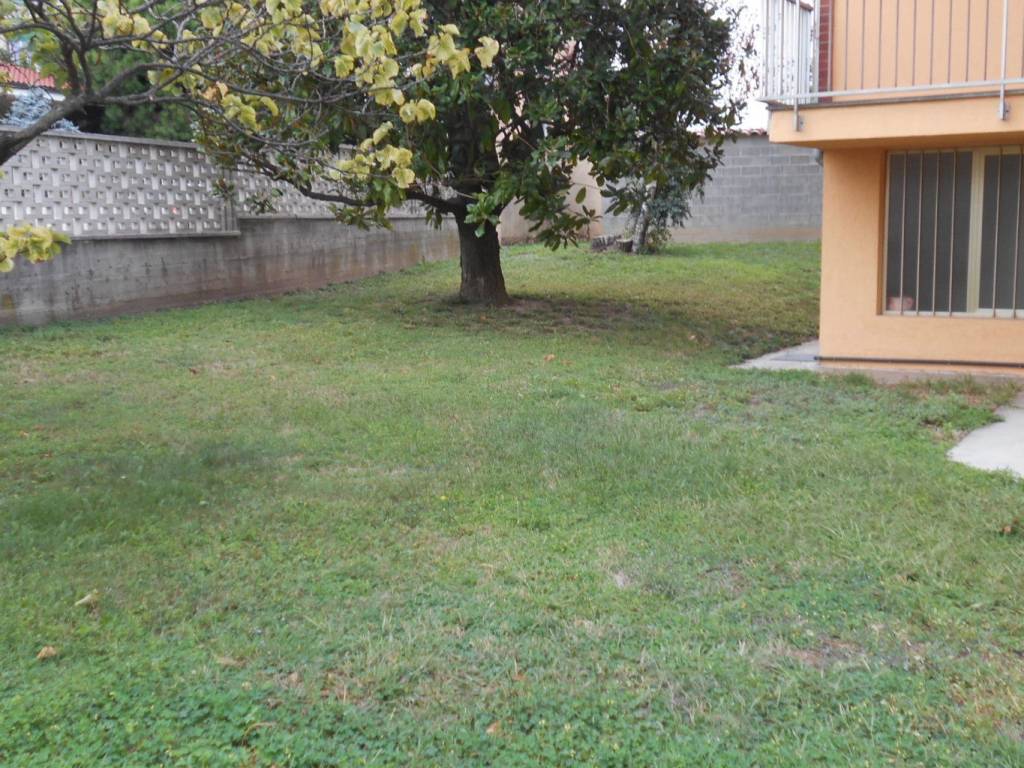 Appartamento a Cigliano in Via Pasquale Bertazzi, 43 - Foto 3