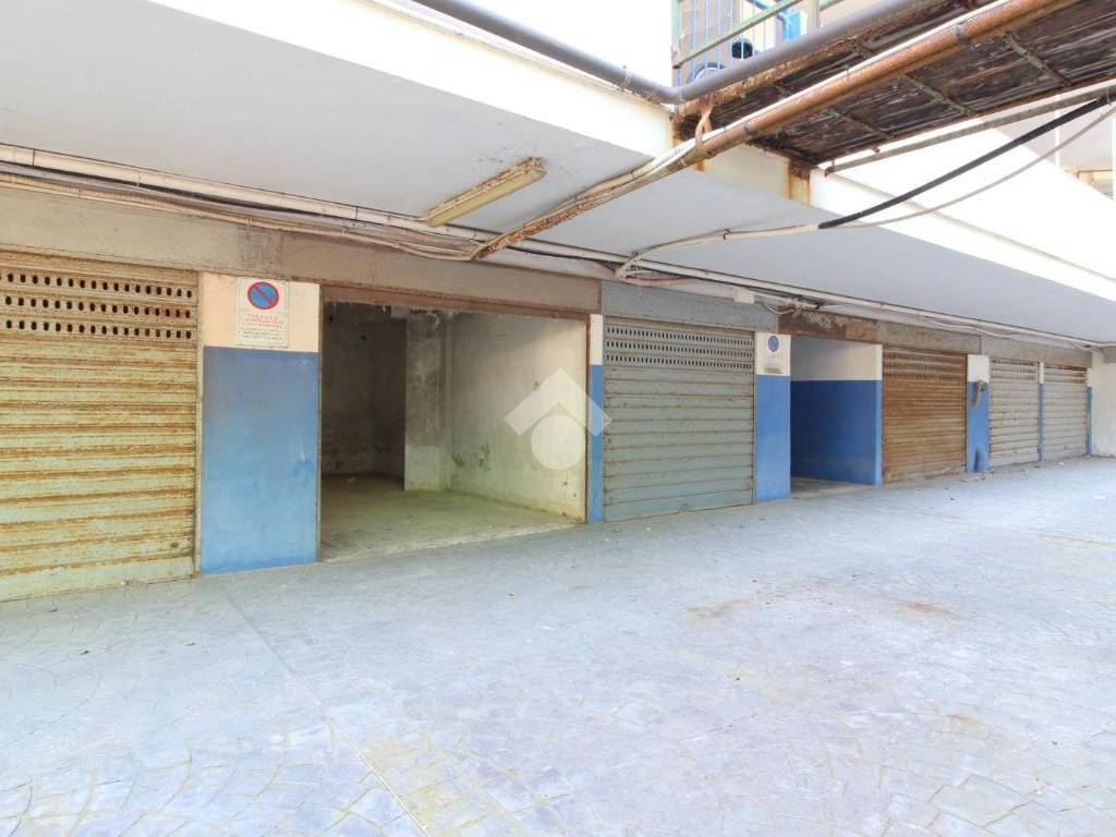 Box / garage a San benedetto del tronto in Via dei mille, 127 - Foto 2