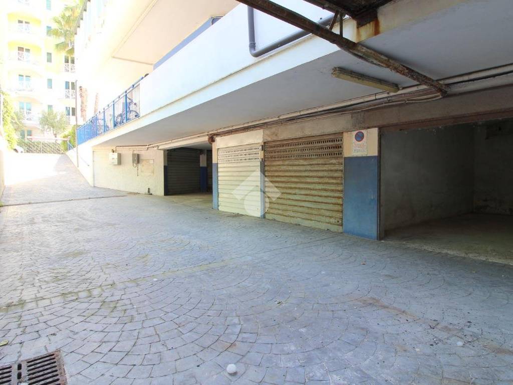 Box / garage a San benedetto del tronto in Via dei mille, 127 - Foto 4