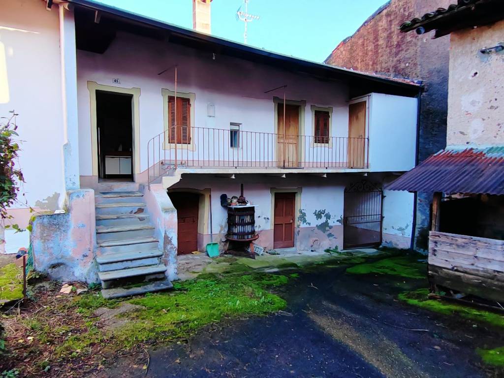 Casa indipendente a Curino in Frazione San Nicolao - Foto 3