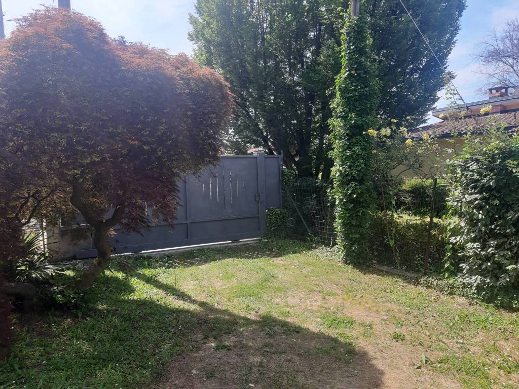 Terreno a Tradate in Via Ludwig van Beethoven - Foto 2