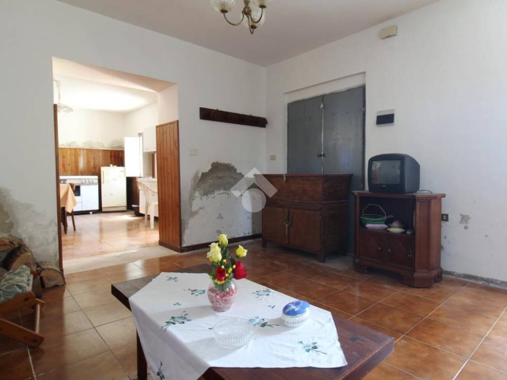 Casa indipendente a Campli in C.da Fichieri - Foto 4