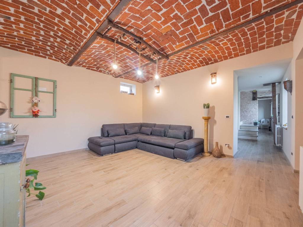 Rustico / casale a Asti in Frazione Revignano - Foto 3