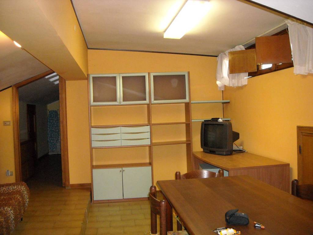 Attico / mansarda a L'aquila in Via Cardinale Mazzarino - Foto 3