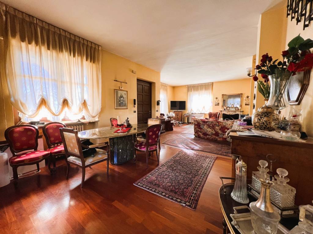 Villa a Bra in Strada Montenero, 39 - Foto 5
