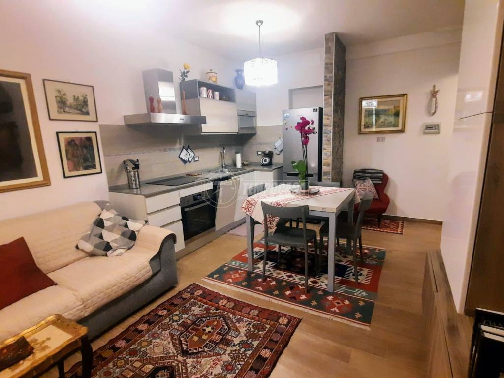 Appartamento a Viareggio in Viale Daniele Manin, 4 - Foto 4