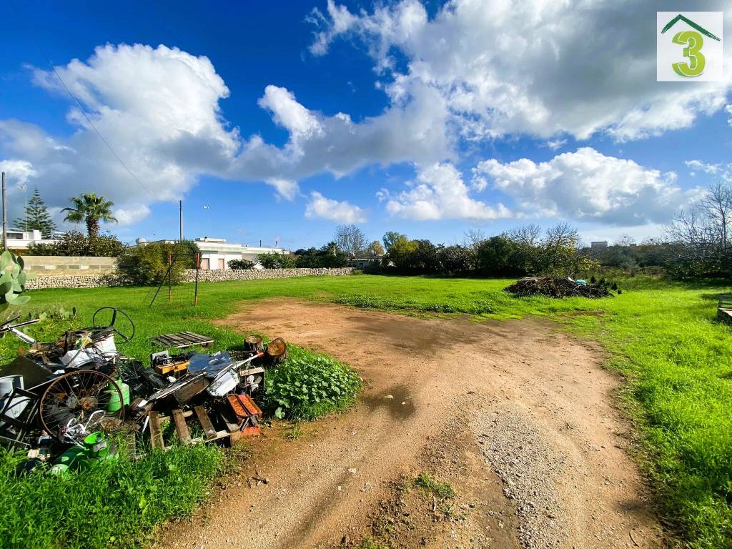 Terreno a Tricase in Via Giuseppe Saitta - Foto 4