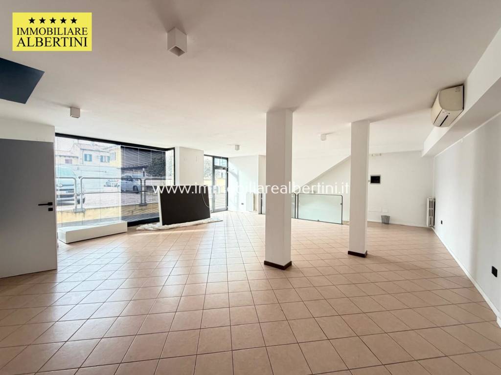 Immobile a Villafranca di verona in Corso Vittorio Emanuele II, 278 - Foto 2
