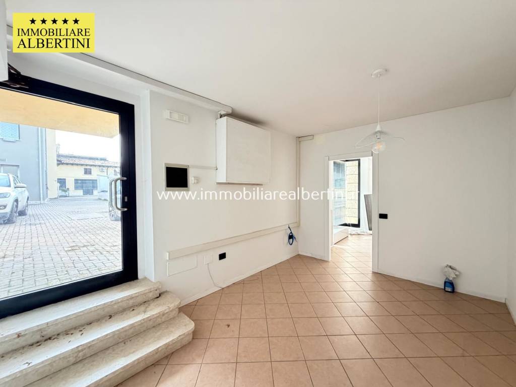 Immobile a Villafranca di verona in Corso Vittorio Emanuele II, 278 - Foto 3
