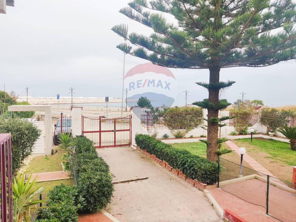 Villetta a schiera a Manfredonia in Lungomare del Sole, 2 - Foto 2