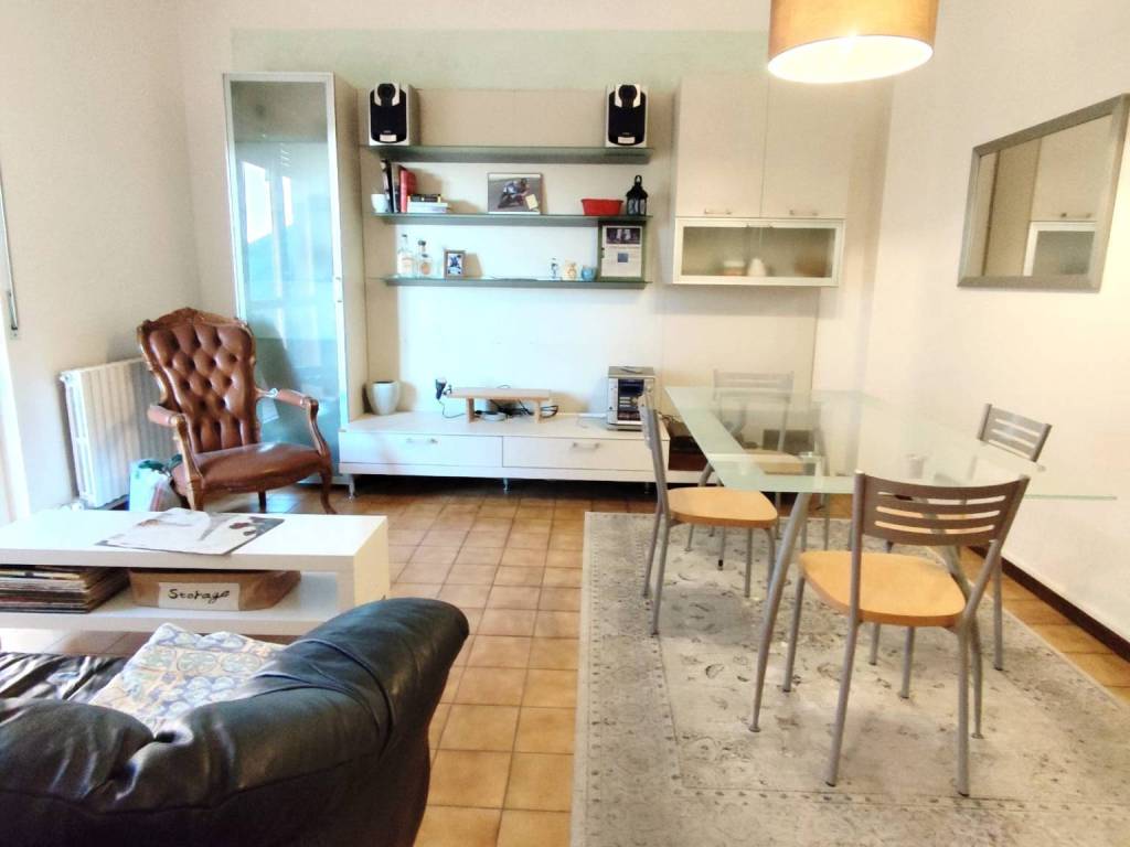 Appartamento a Gorla minore in Via Umberto Saba - Foto 3