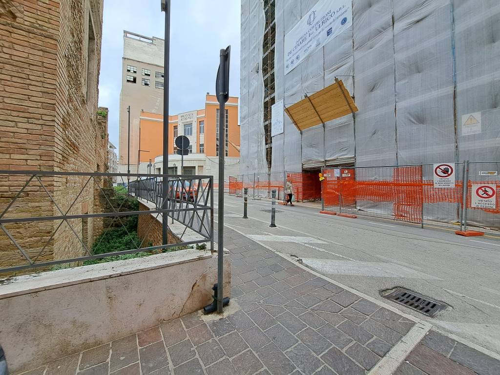 Immobile a Chieti in Piazza dei Templi Romani - Foto 2