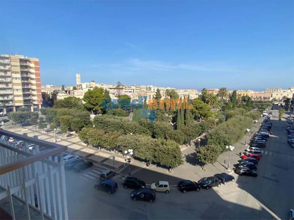 Appartamento a Bisceglie in Piazza vittorio emanuele s.n.c - Foto 4