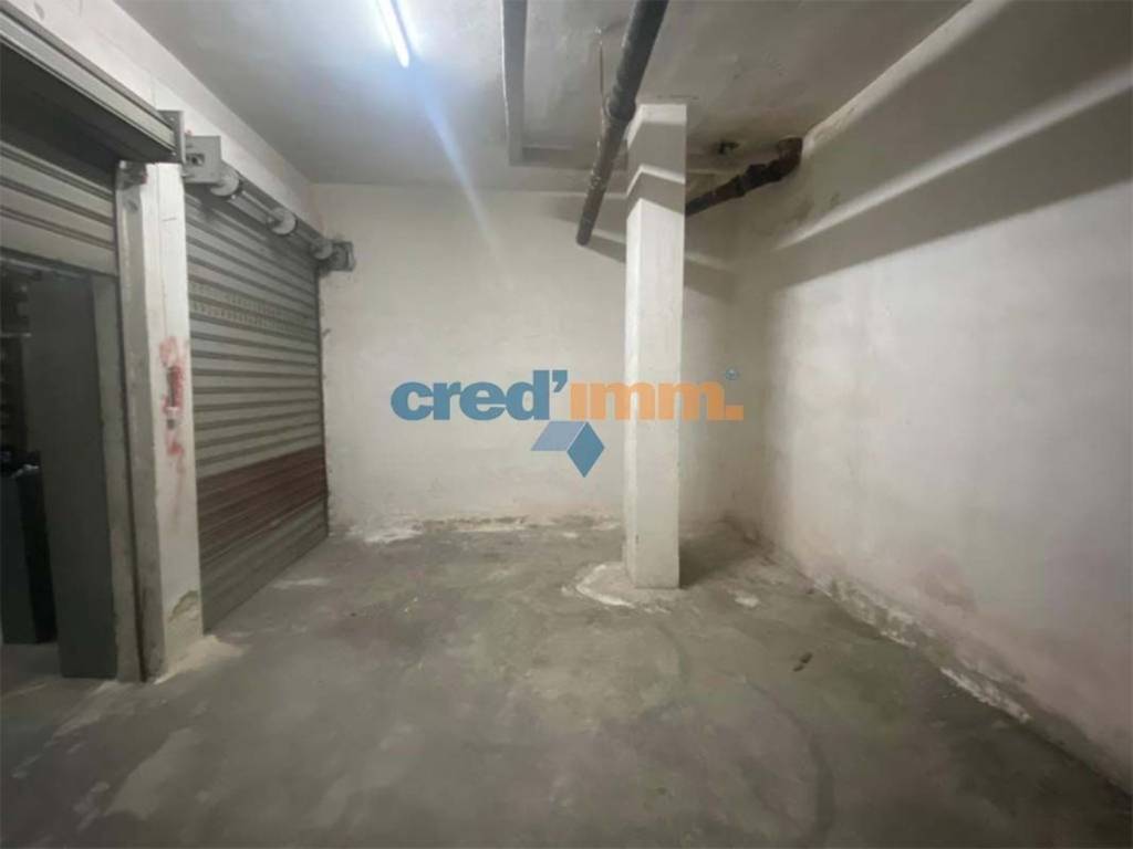 Box / garage a Bisceglie in Via virgilio, 11 - Foto 4